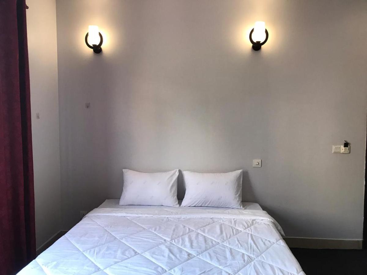 Violet Villa And Restro Siem Reap Exterior photo